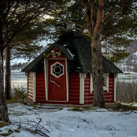 Tysfjord Turistsenter Hotel Storjord I Tysfjord
