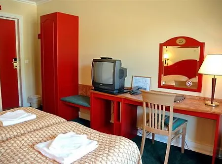 Tysfjord Turistsenter Hotell Storjord I Tysfjord