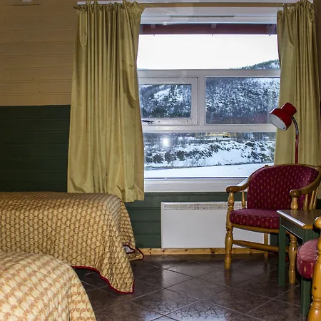 Tysfjord Turistsenter 3* Storjord I Tysfjord