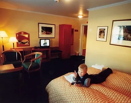 Tysfjord Turistsenter Hotell